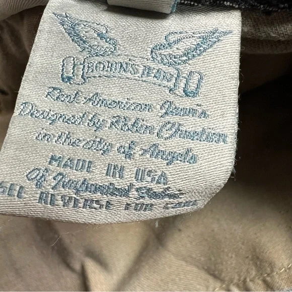 Robin's Jean Men's Raw Denim Straight Leg Black Jeans with Studs, size 38